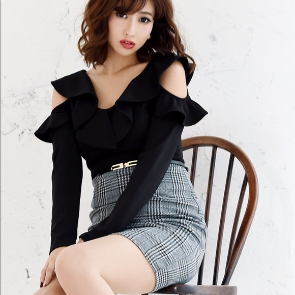 Jfashion Kawaii Gyaru Black Grey Cutout Ruffle Plaid Bodycon One-piece Dress - Picture 2 of 6